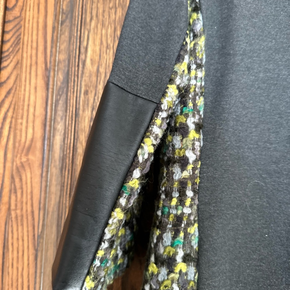 Jacket - Picture 6 of 8